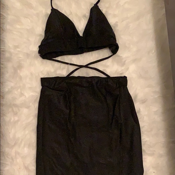 Luxe Two-piece Skirt set - Picture 3 of 4